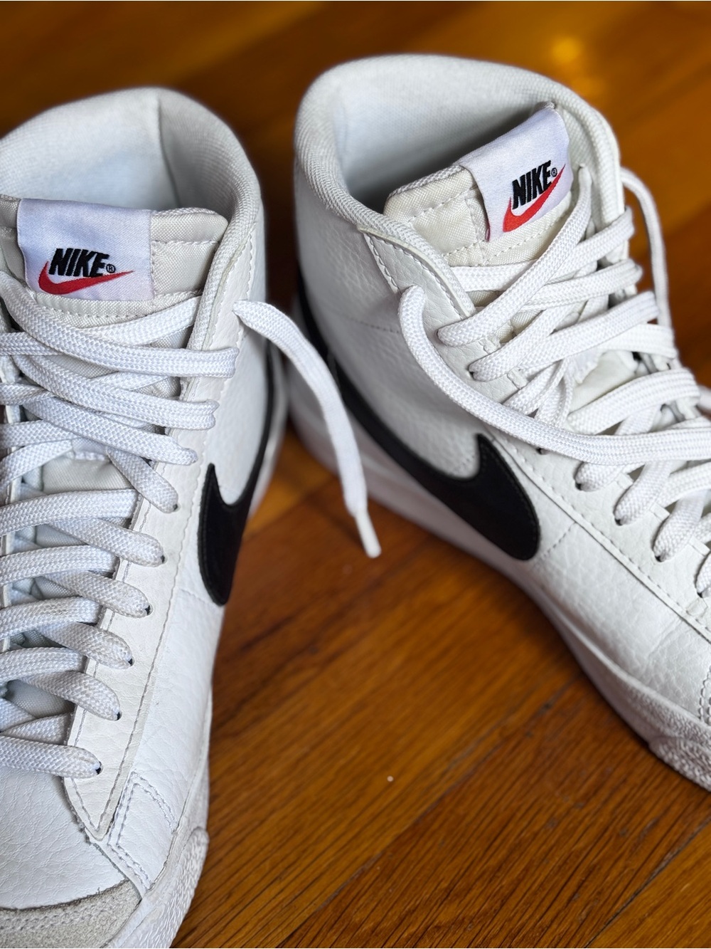 Nike Blazer White High-Top Black Swoosh - Picture 7 of 9